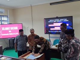 SERAH TERIMA JABATAN KEPALA SMA NEGERI 1 LINGGA